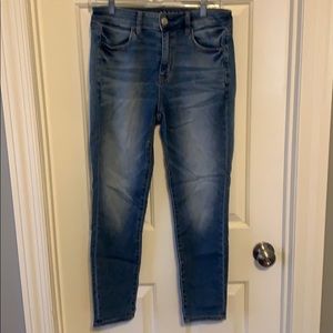 American Eagle High Rise Skinny Crop